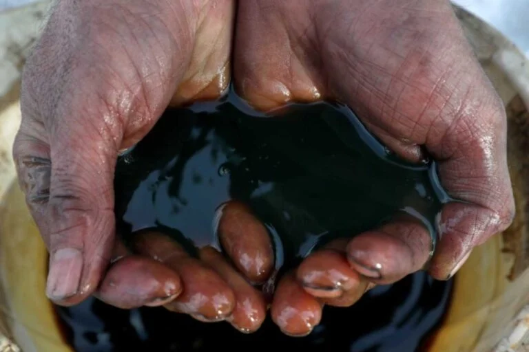 Caso petróleo seja confirmado, agricultor que furou poço no Ceará não poderá vender o combustível; entenda