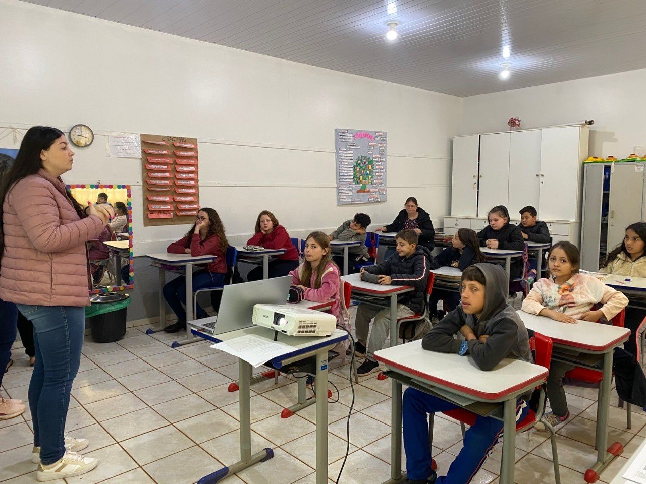 PALESTRAS ESCOLAS MUNICIPAIS EM RIO BONITO DO IGUAÇU PR