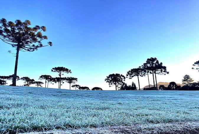 Primeira onda de frio do inverno deve começar no fim de semana e vai derrubar temperaturas no Centro-Sul; veja previsão
